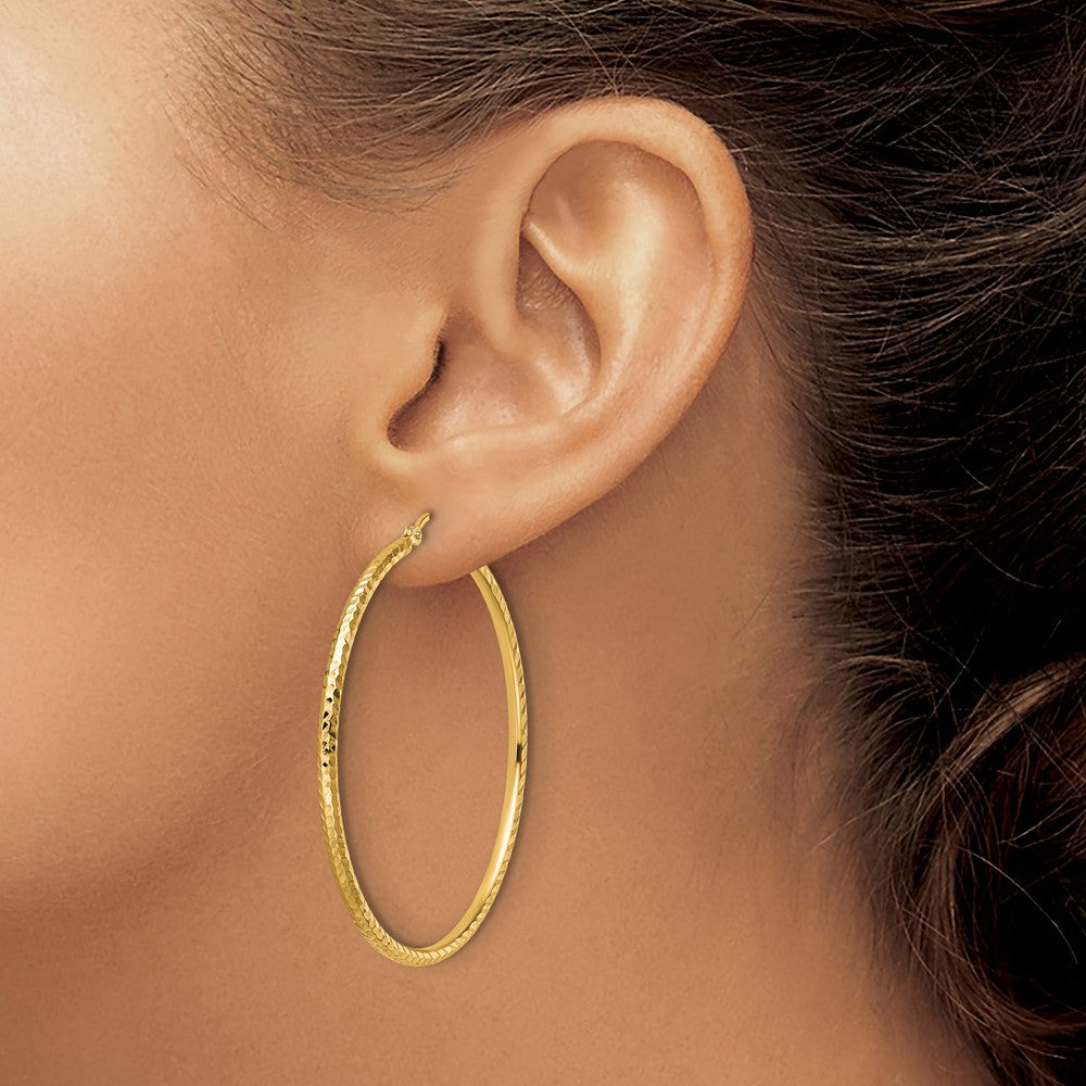 10k Diamond-cut 2mm Round Tube Hoop Earrings