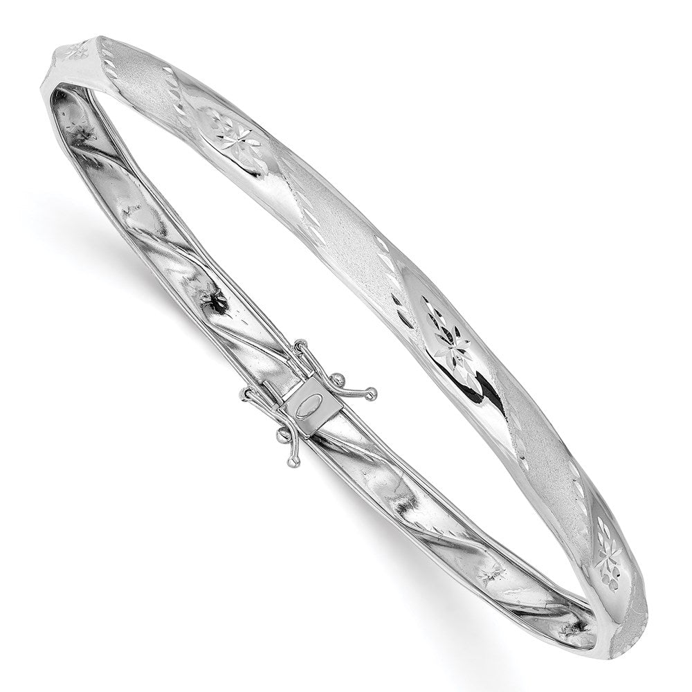 14K White gold;Open back;Safety clasp;Flexible;Polished & satin;Diamond Cut