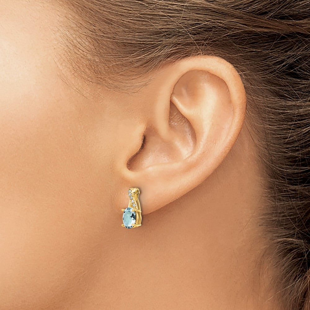 14k 7x5 Oval March/Aquamarine and Diamond Post Earrings