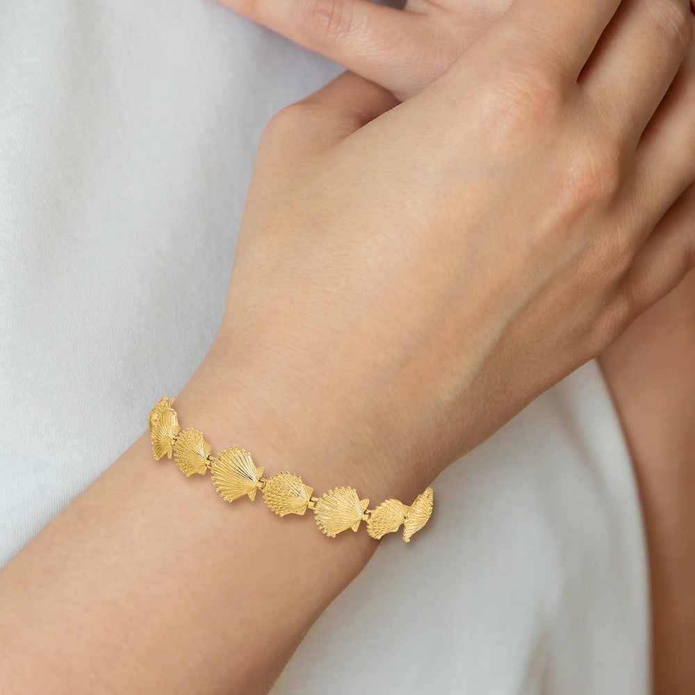 14k Textured Mixed Shells 7.25 inch Bracelet