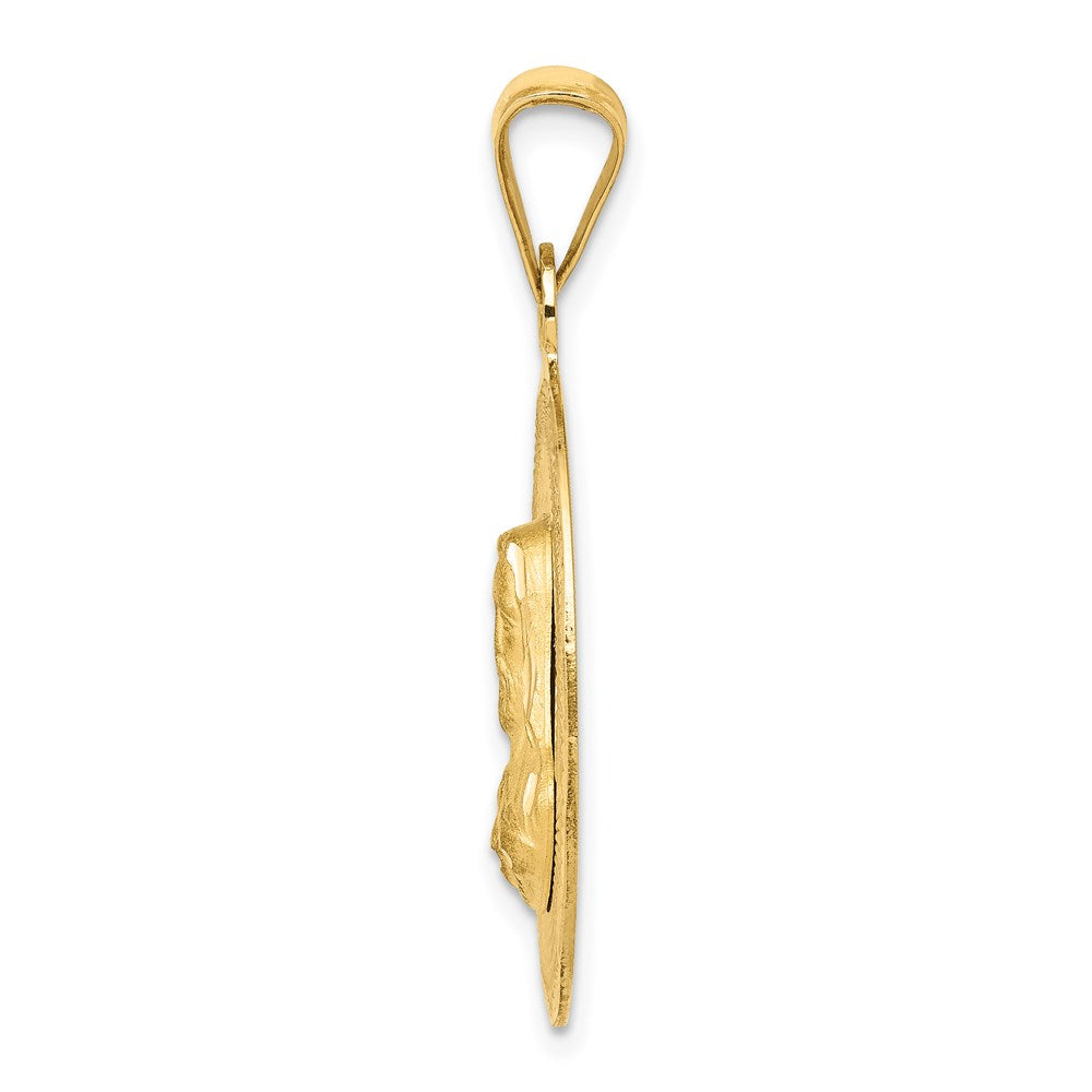 14K Polished Diamond-cut Large Solid Sagrado Corazon de Jesus Round Pendant
