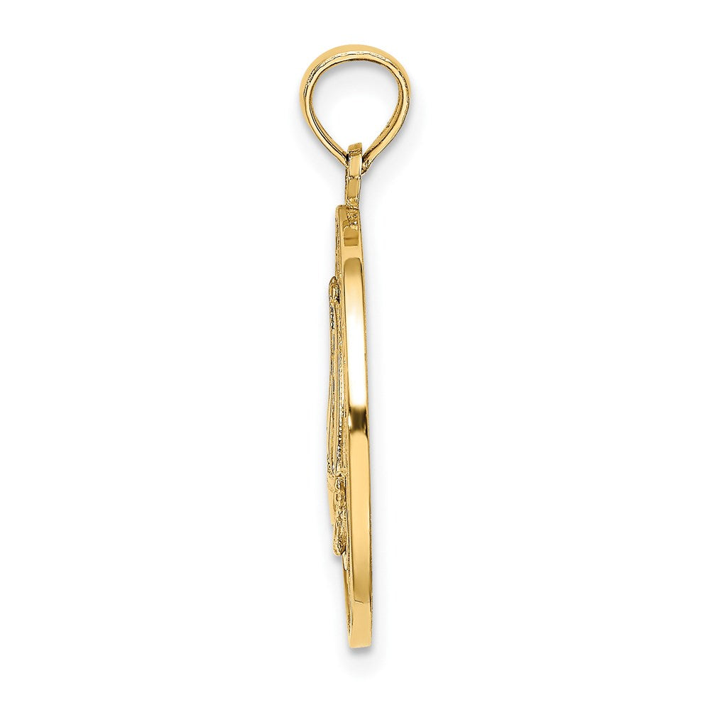 14K TURKS AND CAICOS Circle with Sailboat Charm