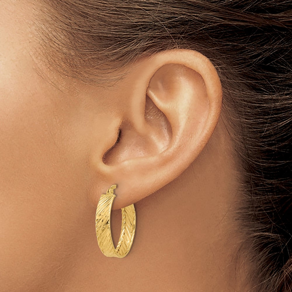 14K Polished and Textured Round Hoop Earrings