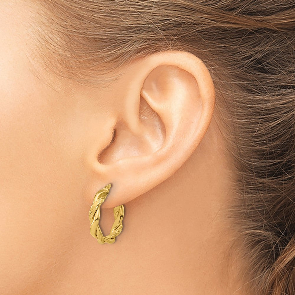 14K Polished and Twisted Round Hoop Earrings