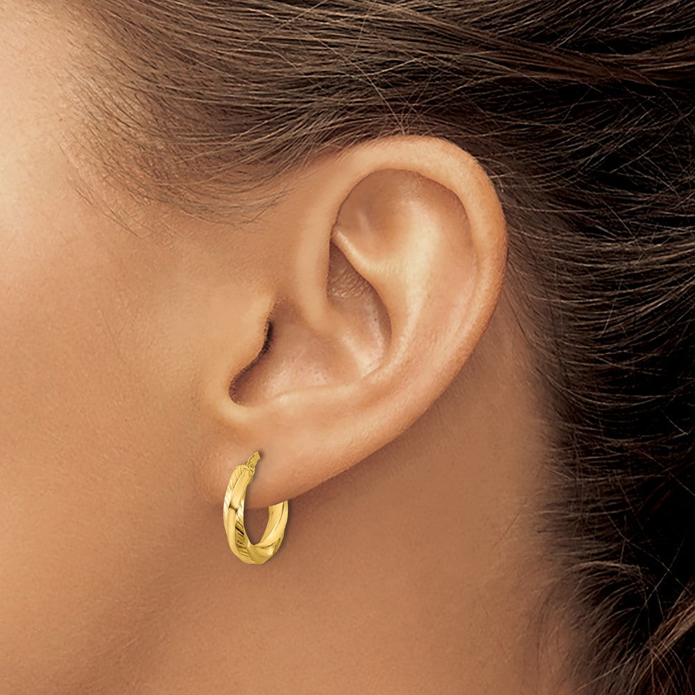 14K Polished and Diamond-cut Round Hoop Earrings