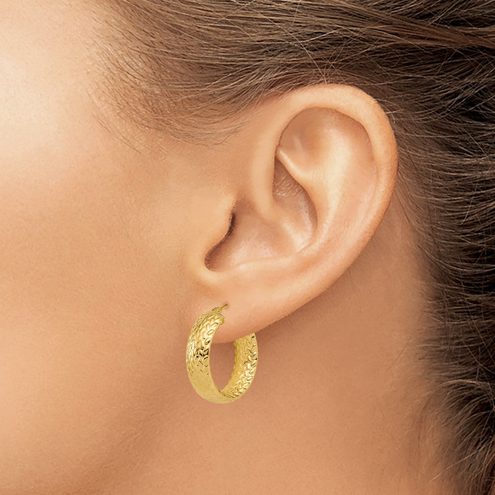 14K Polished Weave Design Round Hoop Earrings