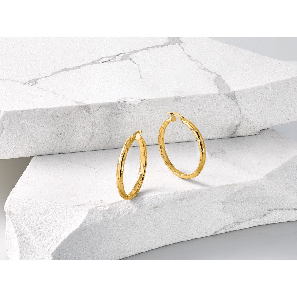 14K Polished and Textured Round Hoop Earrings