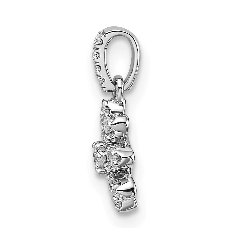 14k White Gold Polished 1/6 carat Diamond Flower Pendant