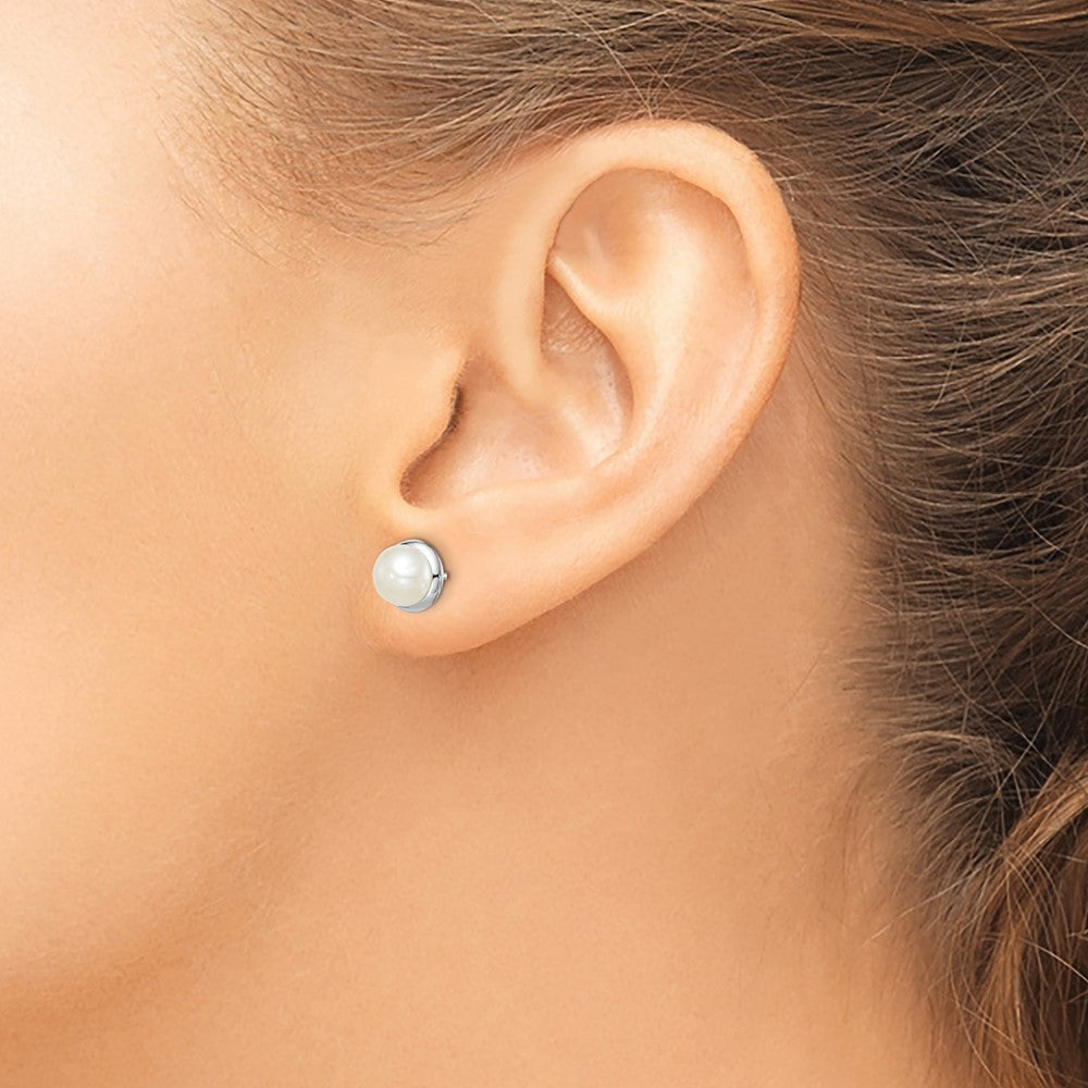 Sterling Silver Rhodium-plated 6-7mm White Button Freshwater Cultured Pearl Post Earrings