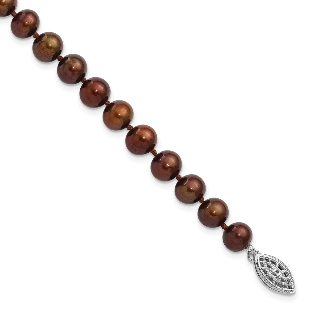 Sterling silver;Freshwater cultured pearl;Pearl clasp