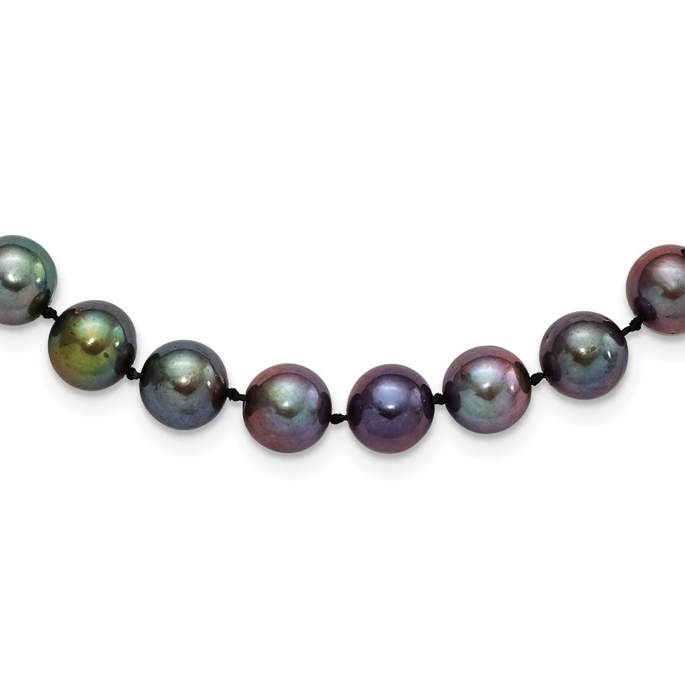 Polished;Sterling silver;Freshwater cultured pearl;Pearl clasp;Black