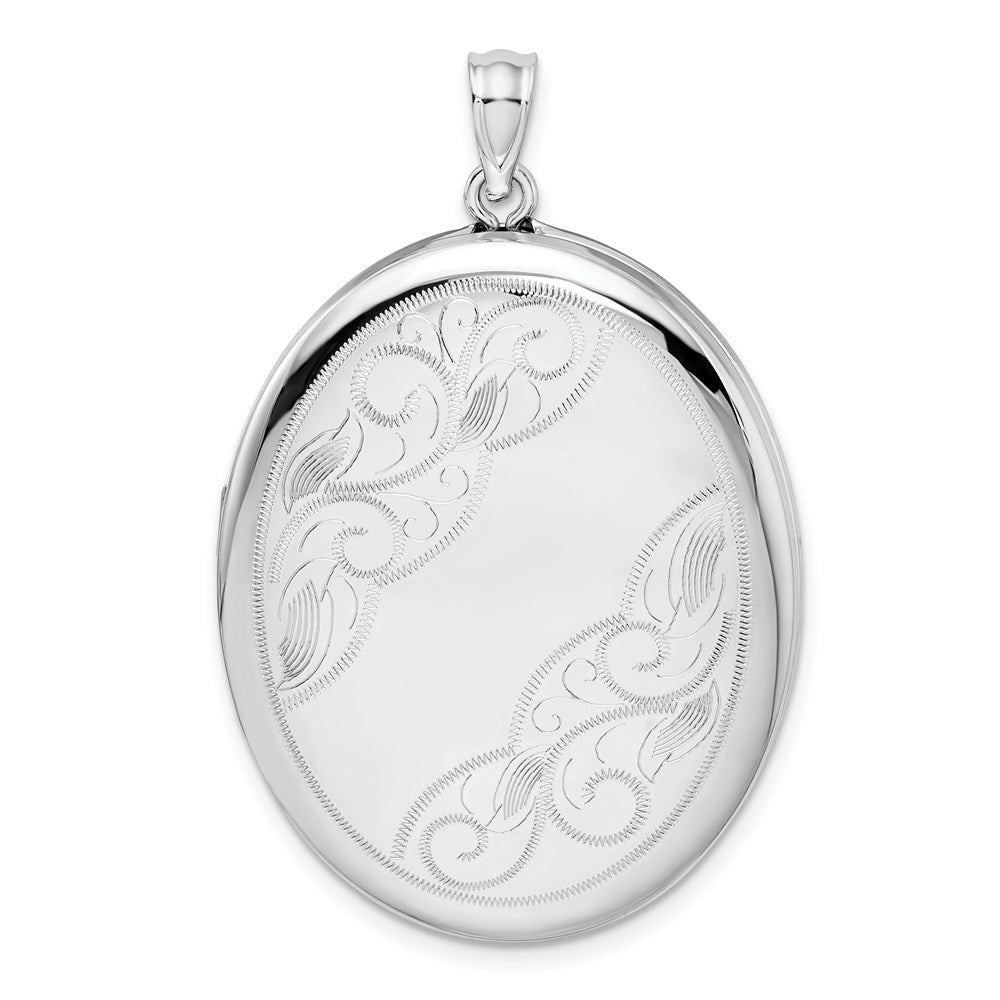 Polished;Engravable;Sterling silver;Not engraveable by QG;Patterned;34mm;Holds 2 photos