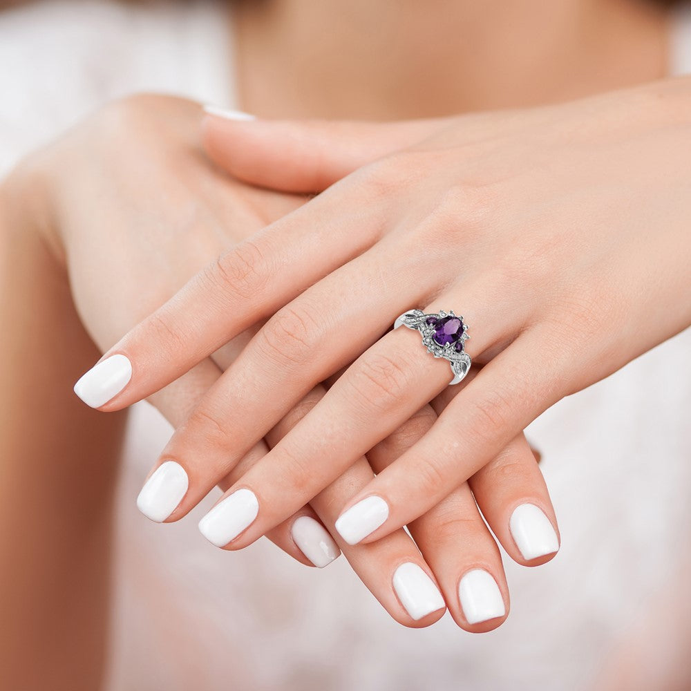 Sterling Silver Rhodium-plated Diamond & Oval Amethyst Ring