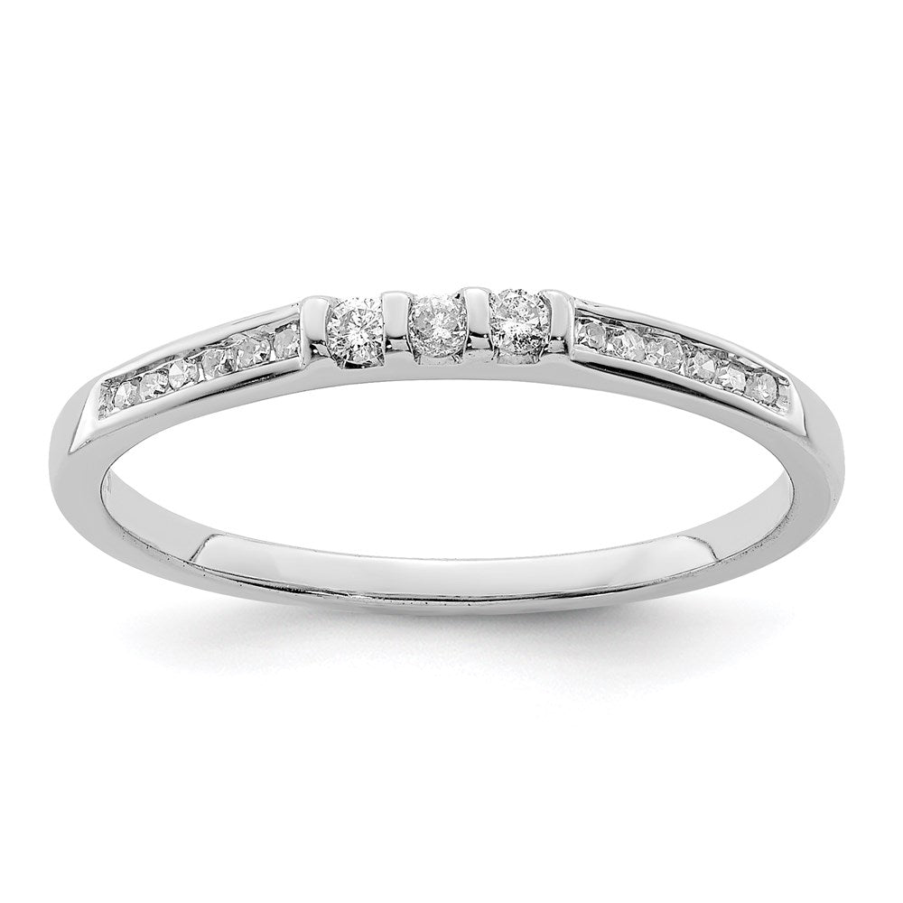 Polished;Sterling silver;Diamond;Rhodium-plated