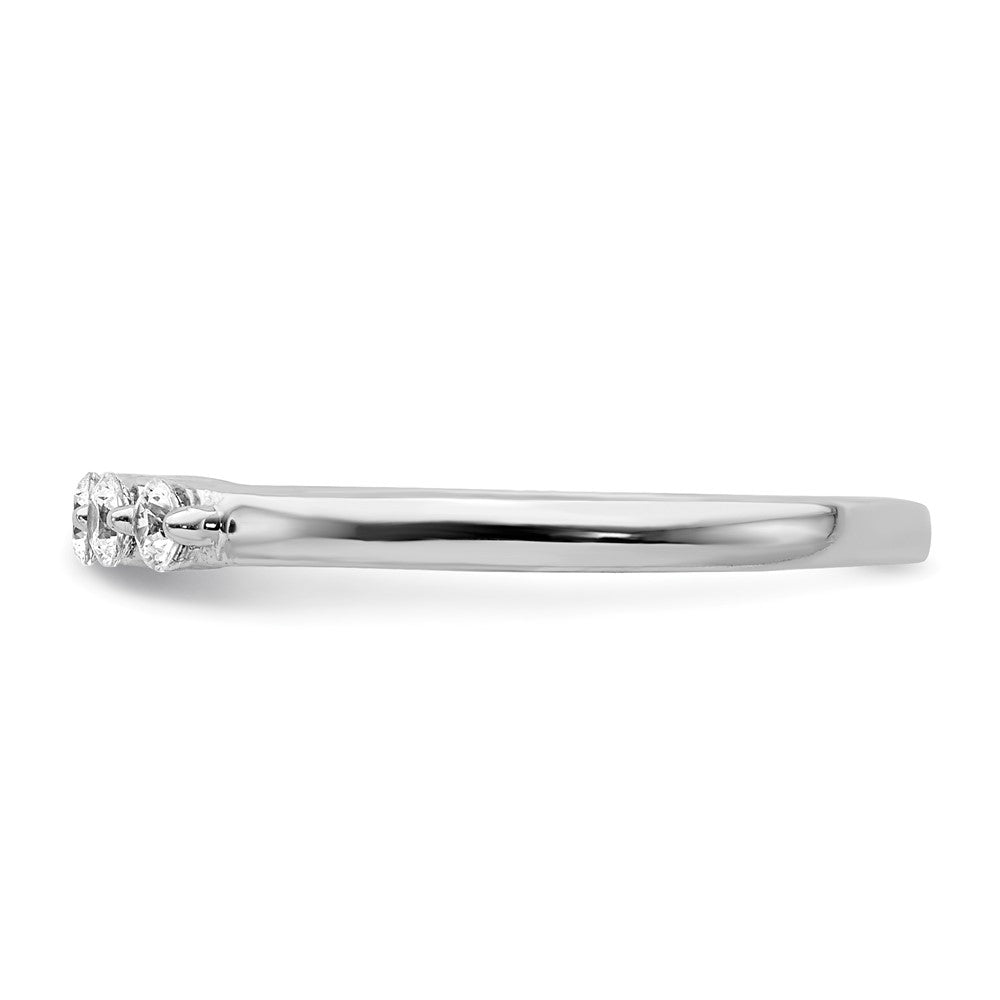 14k White Gold 5-stone Diamond Ring