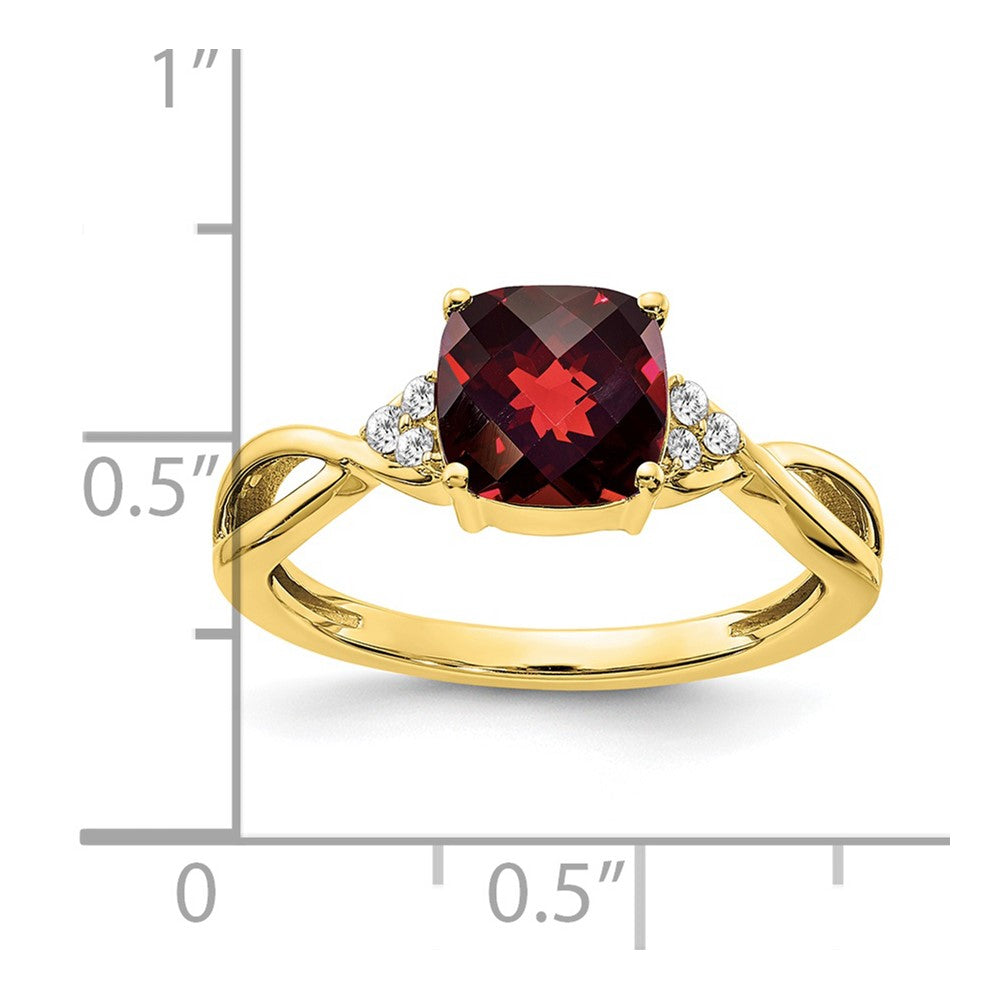 10k Checkerboard Garnet and Diamond Ring