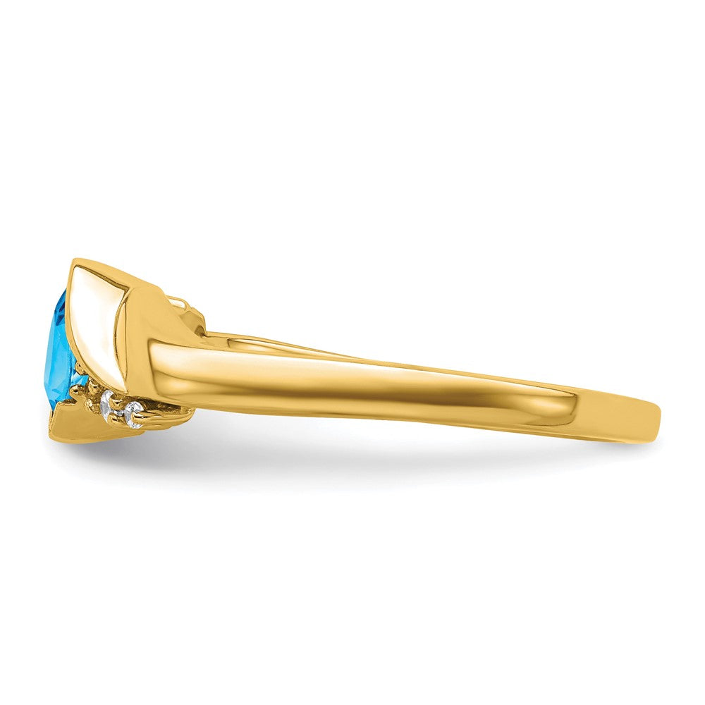 10k Yellow Gold Blue Topaz and Diamond Ring