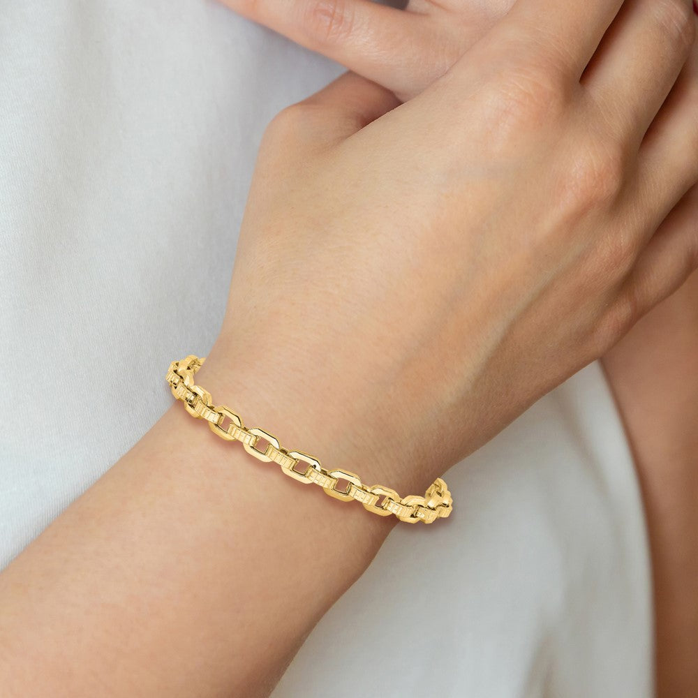 14K Polished and Textured Fancy Link 7.5 inch Bracelet