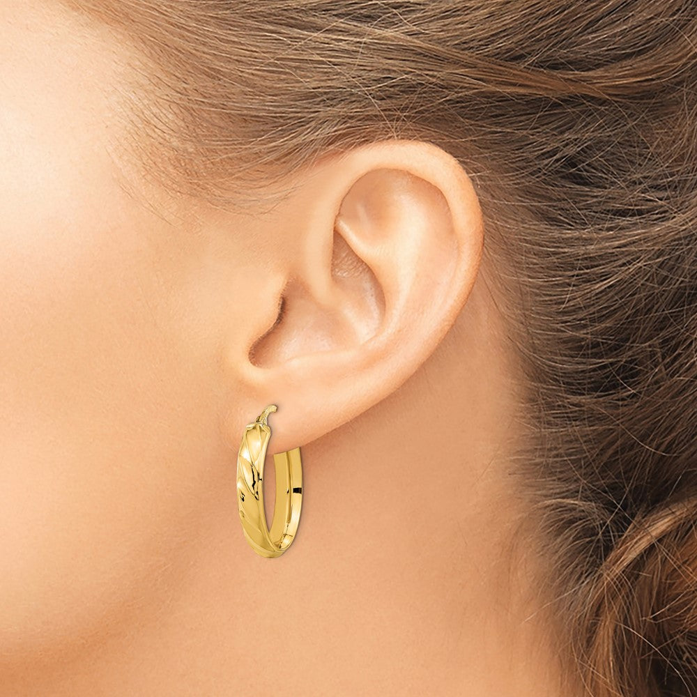 14K Polished and Twisted Oval Hoop Earrings