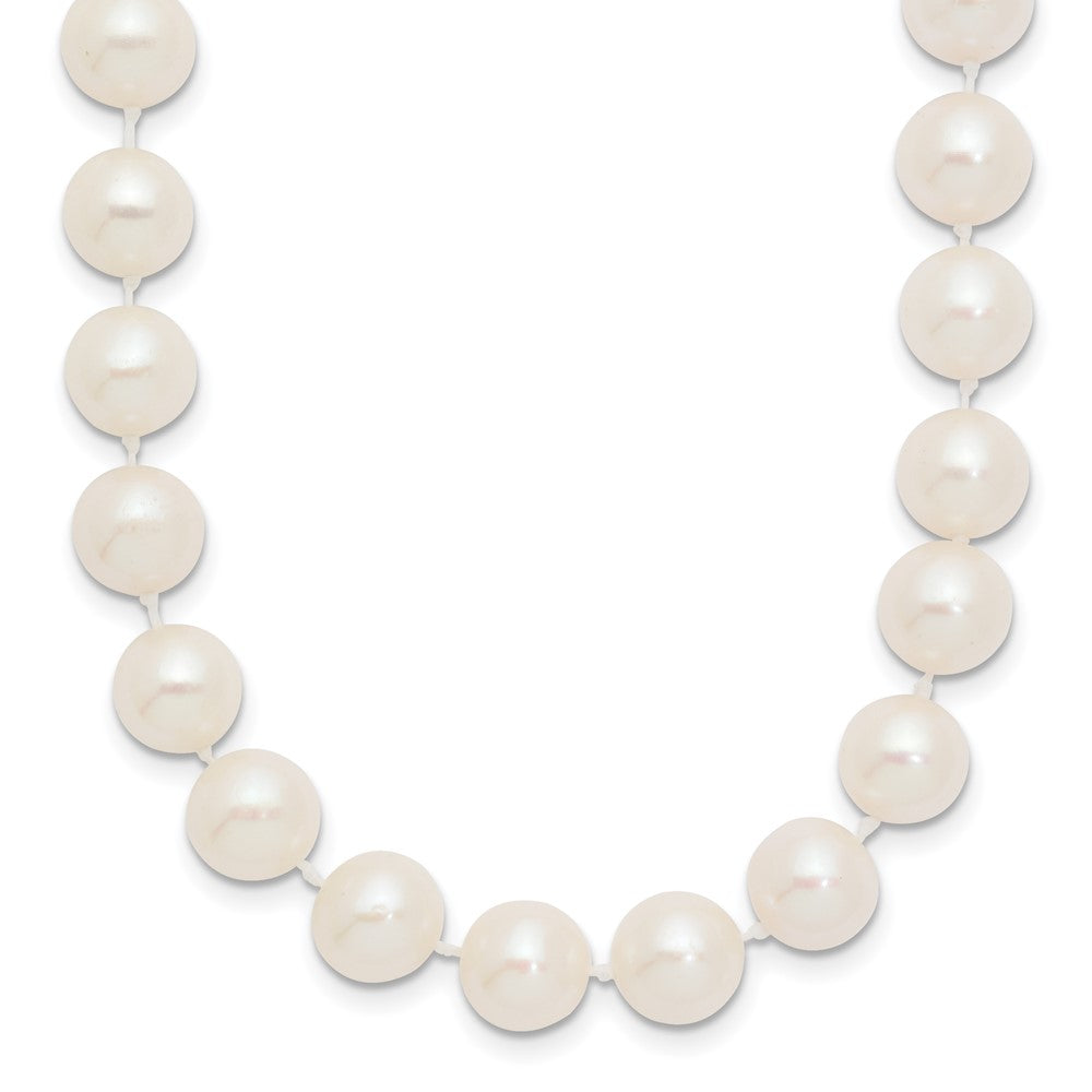 14k Yellow gold;Freshwater cultured pearl;Pearl clasp