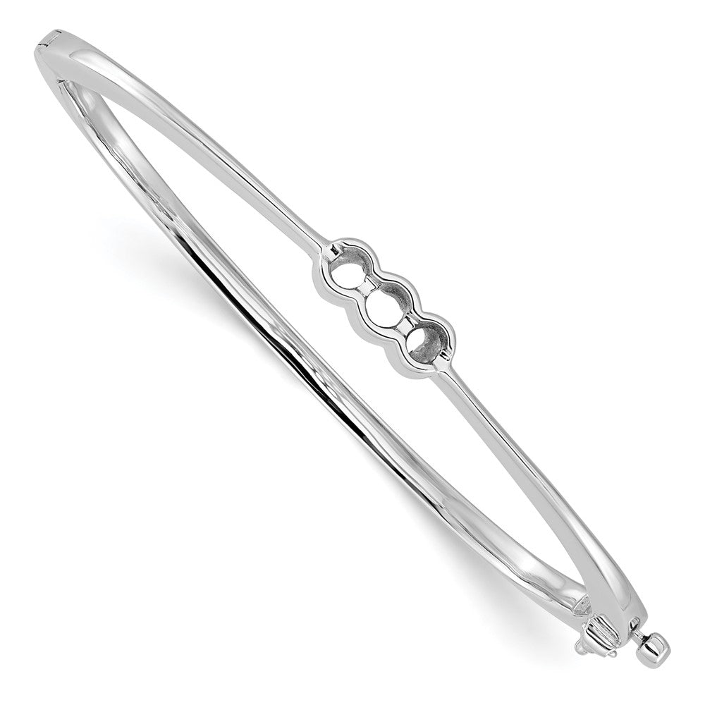 Solid;Casted;Polished;14K White gold;Hinged;Avail. in 10k yellow gold;Avail. in 18k yellow gold;Avail. in 14k yellow gold;Avail. in platinum;Safety clasp;No safety bar;Avail. in 10k white gold;Avail. in 18k white gold