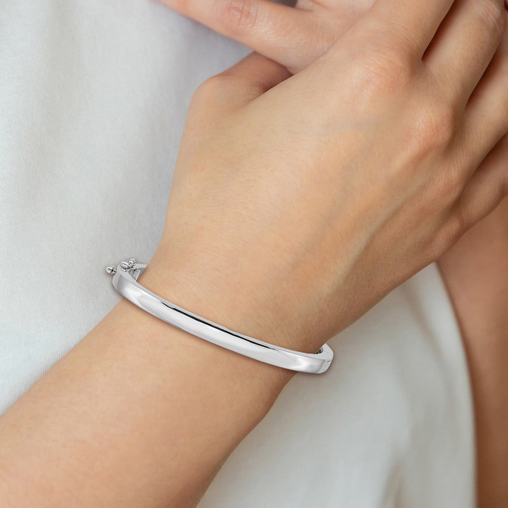 14k White Gold 5.3mm Polished Solid Hinged Oval Bangle Bracelet