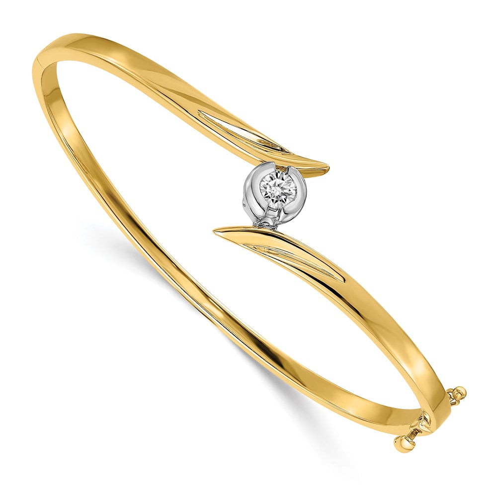 Solid;Casted;Polished;14K Two-tone;Open back;Hinged;Avail. in 14k yellow gold;Safety clasp;No safety bar