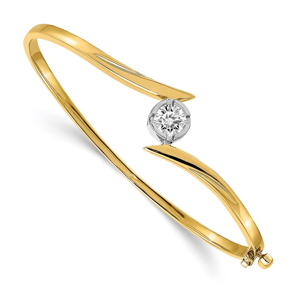 Solid;Casted;Polished;14K Two-tone;Open back;Hinged;Avail. in 14k yellow gold;Safety clasp;No safety bar
