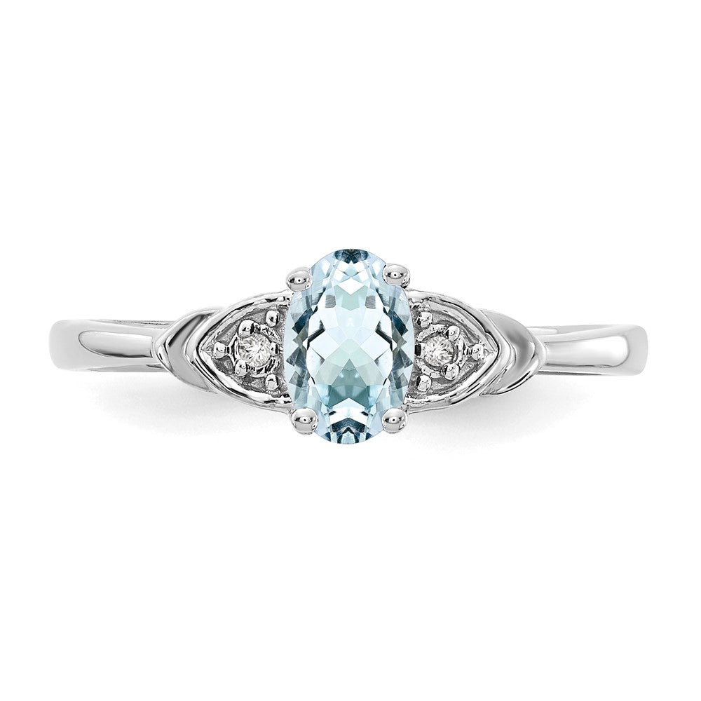 14k White Gold 6x4 Oval March/Aquamarine and Diamond Ring