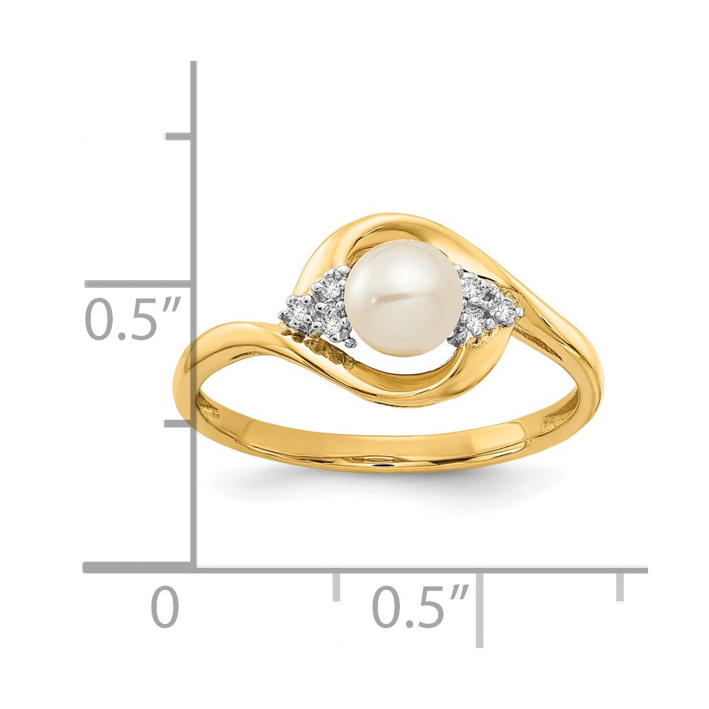 14k 5.5mm June/Freshwater Cultured Pearl and Diamond Ring