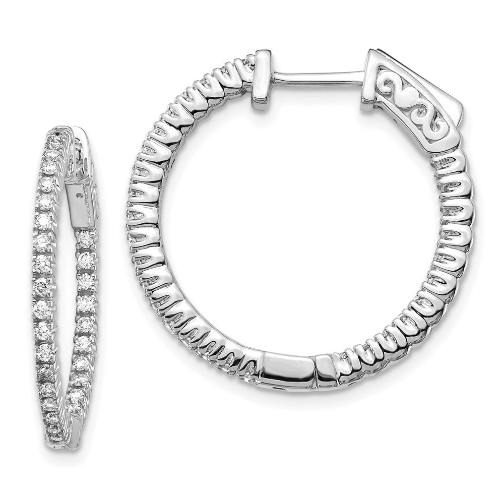 Polished;14K White gold;Hinged;Safety clasp