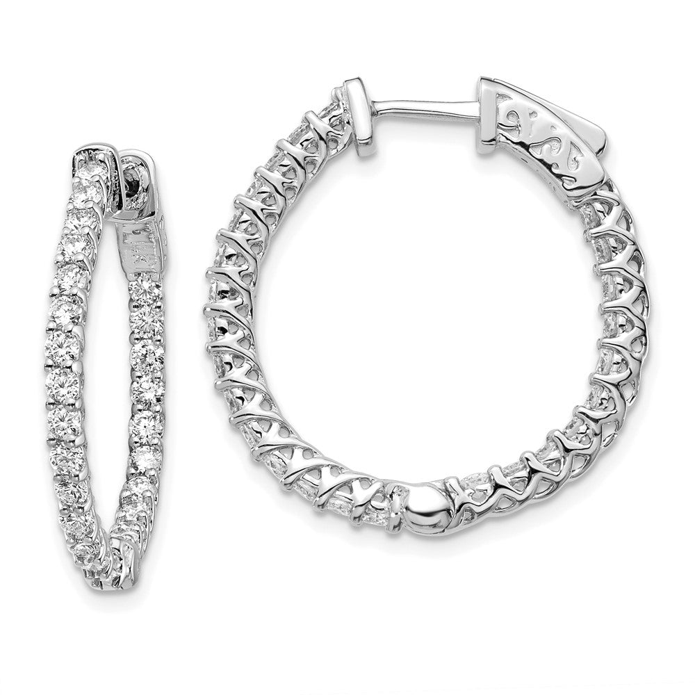 Polished;14K White gold;Hinged;Safety clasp