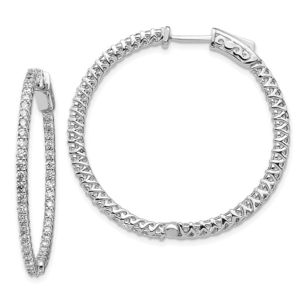 Polished;14K White gold;Hinged;Safety clasp