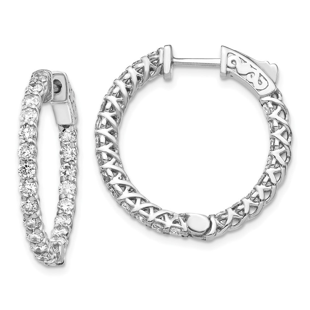 Polished;14K White gold;Hinged;Safety clasp