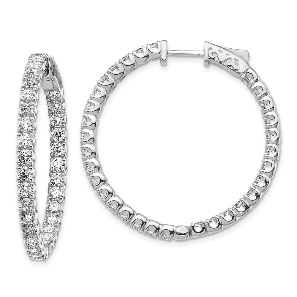 Polished;14K White gold;Hinged;Safety clasp