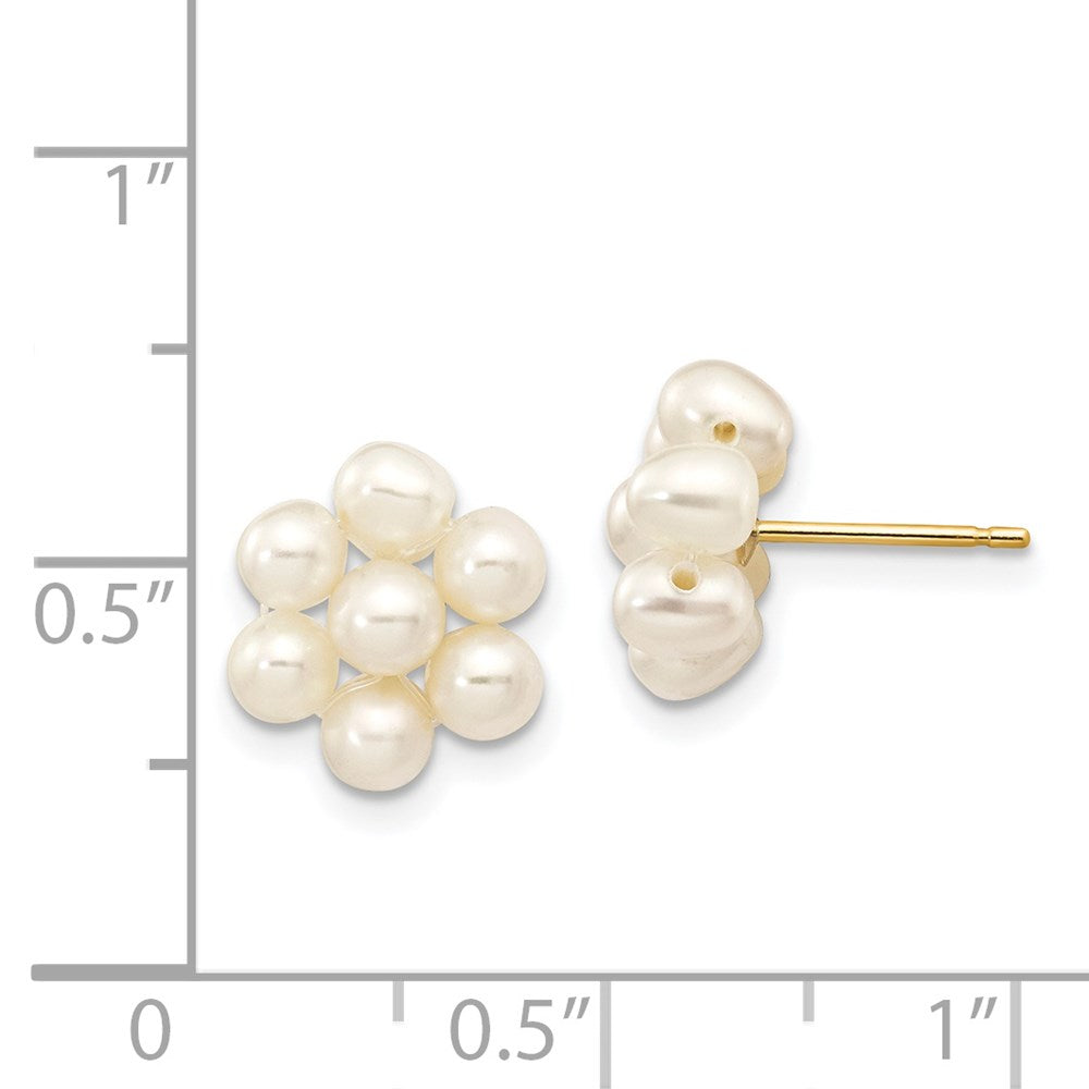 14k 3-4mm White Egg-shape Freshwater Cultured Pearl Flower Post Earrings