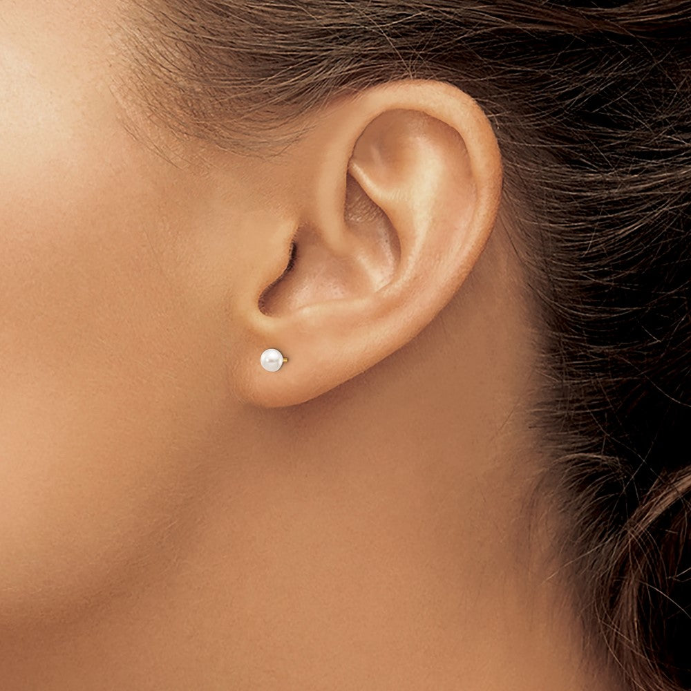 14k 3-4mm White Round Akoya Saltwater Cultured Pearl Stud Post Earrings