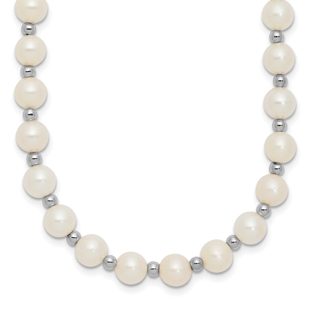14K White gold;Freshwater cultured pearl;Pearl clasp