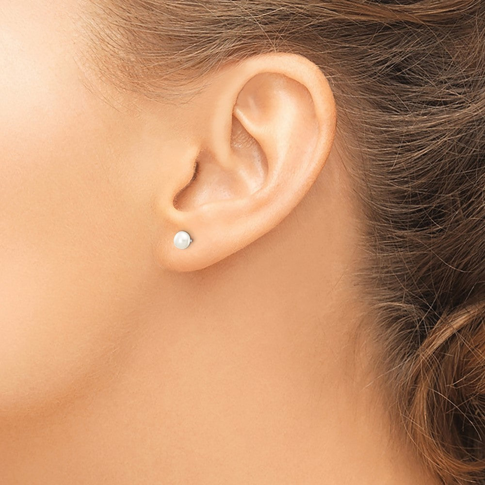 14k White Gold 4-5mm White Button Freshwater Cultured Pearl Stud Post Earrings