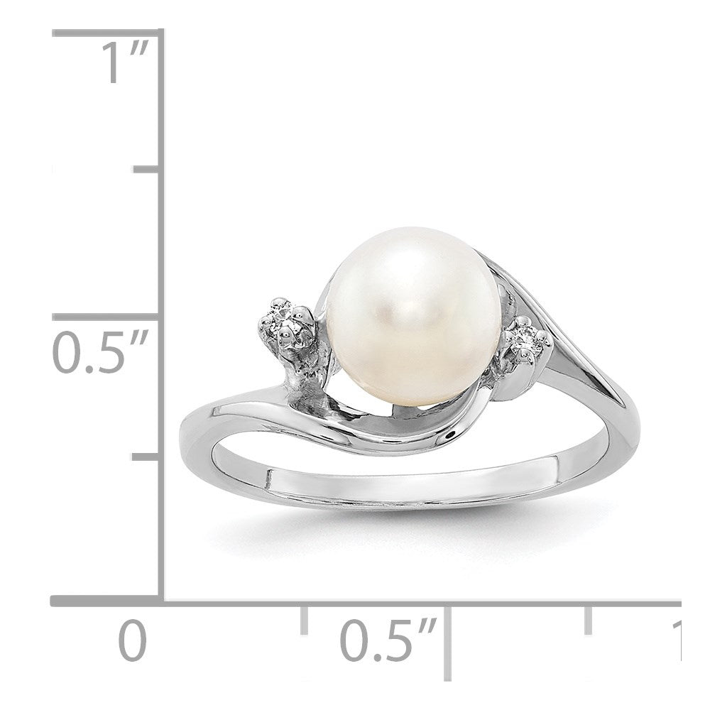 14k White Gold 7mm FW Cultured Pearl AA Diamond ring