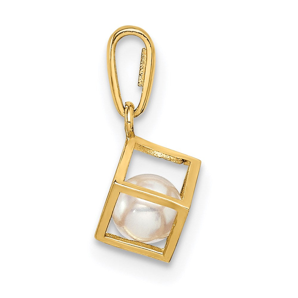 14K 3-D Freshwater Cultured Pearl in Cube Pendant